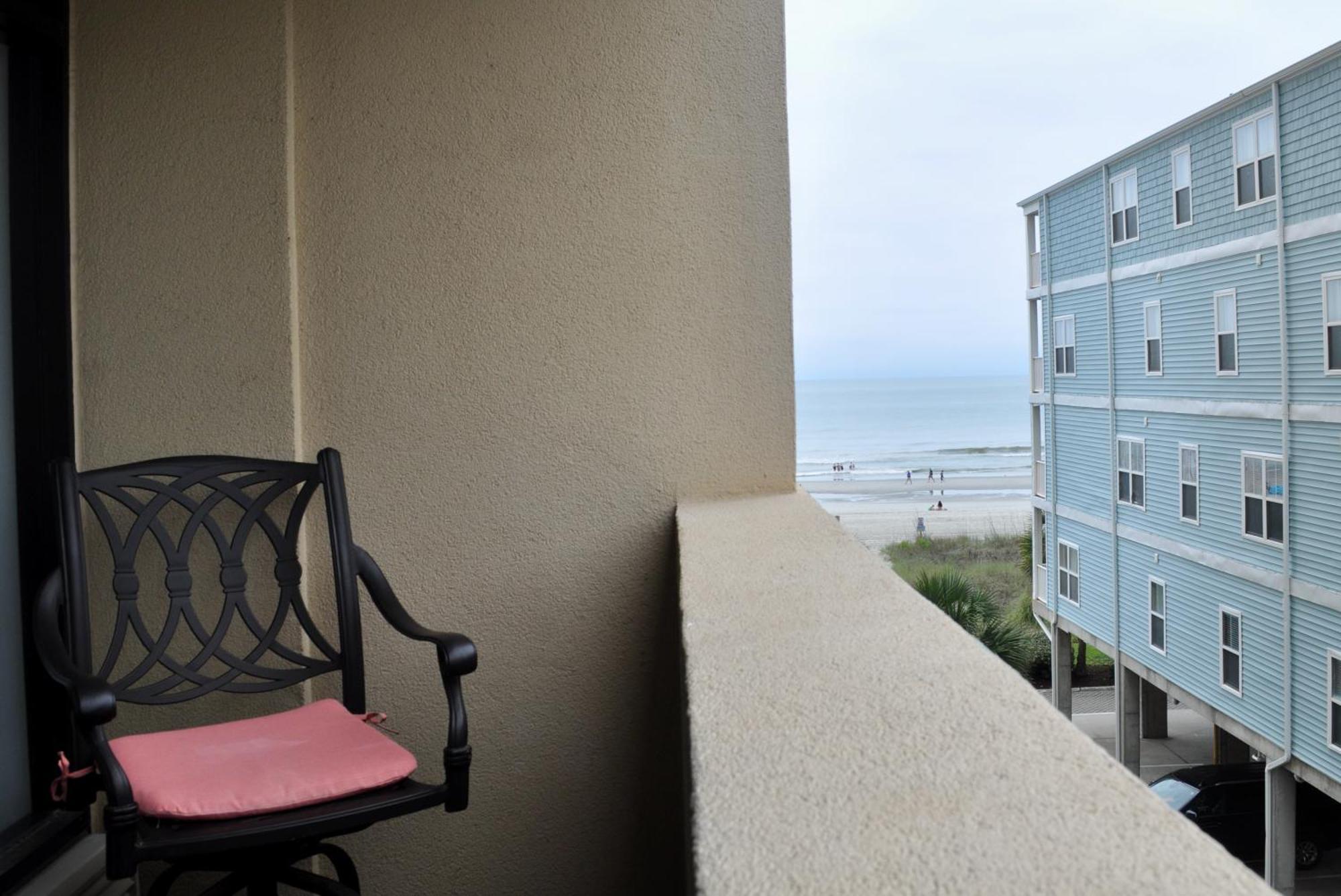 Oceanview Condo With Pool, Hot Tub, Balcony, Right On The Beach Миртл-Бич Экстерьер фото