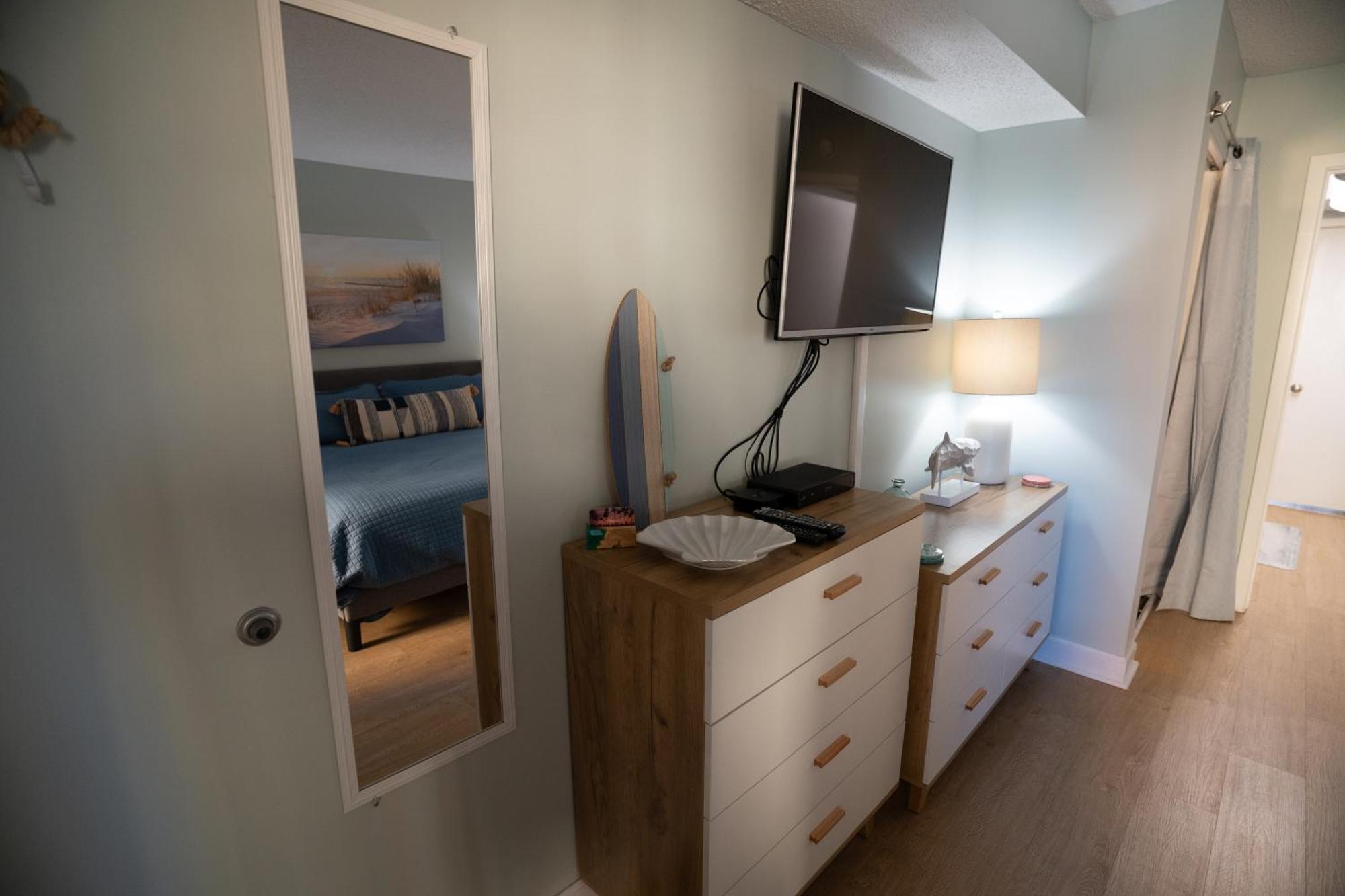 Oceanview Condo With Pool, Hot Tub, Balcony, Right On The Beach Миртл-Бич Экстерьер фото
